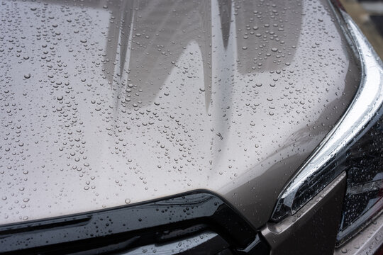 車　水滴　雨