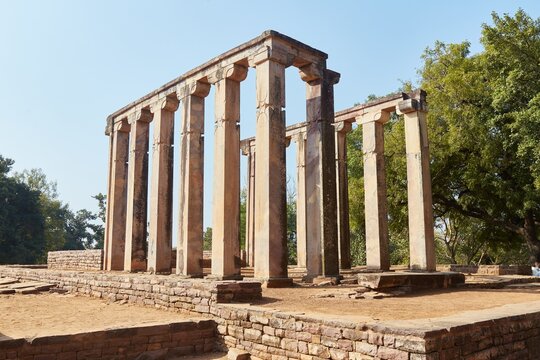 Temples from the Gupta era behind the Great Sanchi Stupa