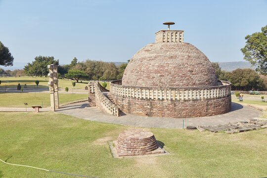 Stupa 3, a later Sanchi stupa built during the Shunga period