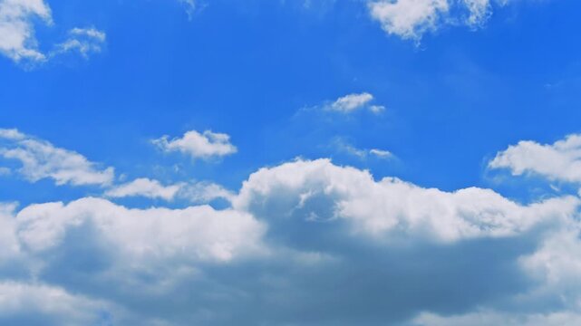 都会の日常を見上げる、東京の空模様