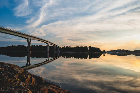 Summer moning mood at L&ouml;lv&ouml; bridge in Kasn&auml;s, Finland