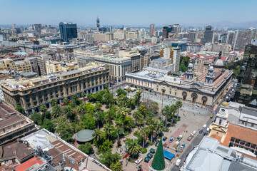 Obraz premium Aerial view of the city architecture of Santiago's Plaza de Armas, Chile