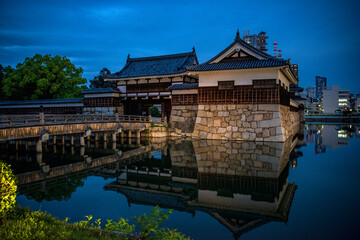 Obraz premium Omote-gomon Gate and Gomonbashi Bridge at Hiroshima Castle, Japan