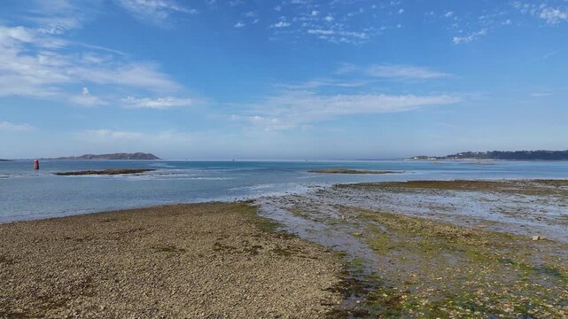 Vue sur la baie de Perros-Guirec - Louannec depuis un drone