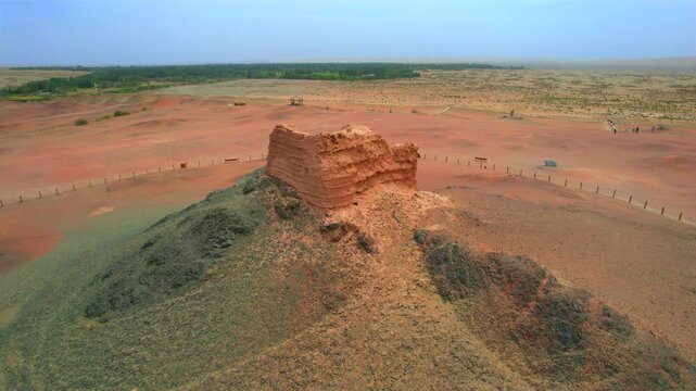 Remains of ancient Yumen Pass and Yangguan, Han dynasty military outpost along historic Silk Road
Earthen beacon fort ruins, ancient border checkpoint of northwest China dating back over two millennia