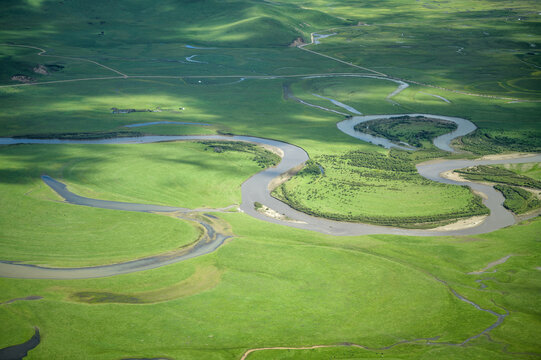 Abstract Aerial Close-up of the Yellow River Wetland: Braided Water Systems and Winding Stream Textures in Zoige Grassland