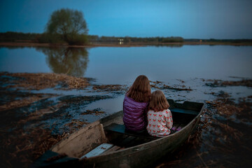 Fototapeta premium girl on a boat