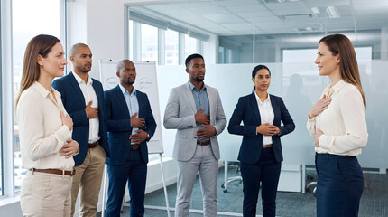 Obraz premium diverse business team pledges allegiance in office