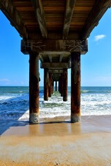 Fototapeta premium pier on the beach