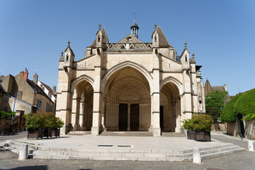 Fototapeta premium Collegiale Notre Dame de Beaune, architectural heritage of Burgundy