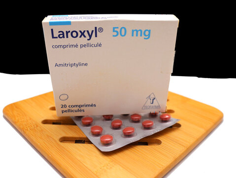 Boite de comprim&eacute;s de Laroxil 50 mg de T&eacute;ofarma