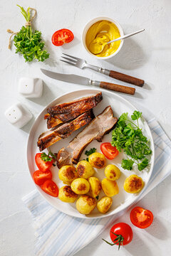 American Diner Roasted Pork Ribs with potatoes