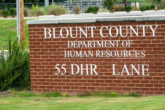Blount County Alabama DHR Sign
