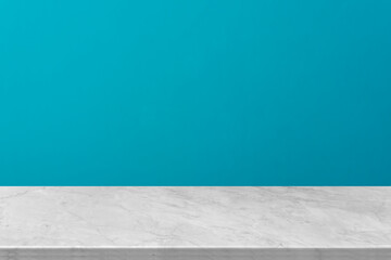 Fototapeta premium Marble countertop with light concrete wall background, ideal for product display, mockup, minimalist kitchen or bathroom interior, luxury texture design, clean and modern empty surface