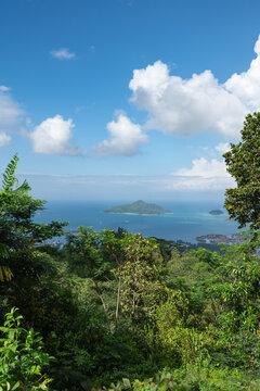 Sainte Anne Marine Park seen from Copolia Trail, Mahe, Seychelles