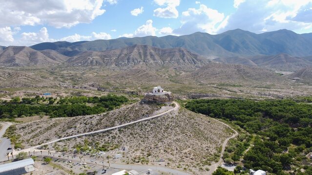 Photograph of the church of the Holy Cross in the magical town of Parras de la Fuente in Coahuila, Mexico