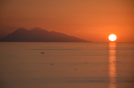 The natural beauty of sunset from Sylvia Hill, Labuan Bajo, East Nusa Tenggara, Indonesia, beautiful view, sunset from the edge of the sea