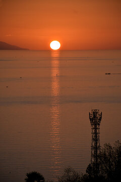 The natural beauty of sunset from Sylvia Hill, Labuan Bajo, East Nusa Tenggara, Indonesia, beautiful view, sunset from the edge of the sea
