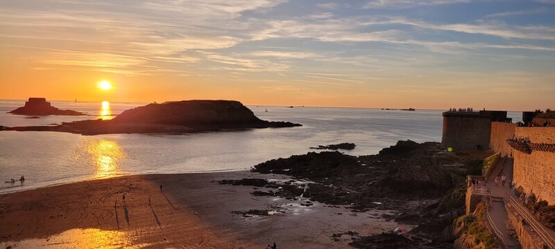 Saint Malo soir d'&eacute;t&eacute;