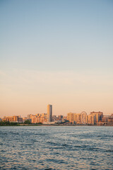 Obraz premium Modern skyline of Kazan overlooks river
