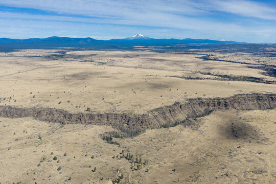 Mill Creek has carved a 230-foot deep canyon on the Central Oregon plateau between Bend and Portland. This beautiful area of high desert is part of the Warm Springs reservation.