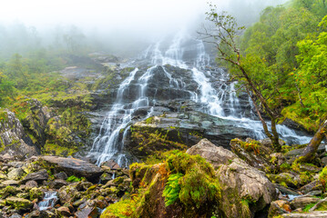 Mysterious waterfall in Scotland © torsti
