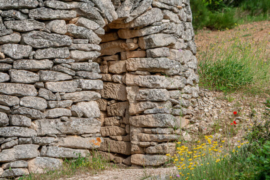 Eingang zu einem Borie, Provence