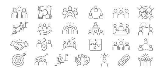 Collection of hand drawn animal icons set. © Kai_