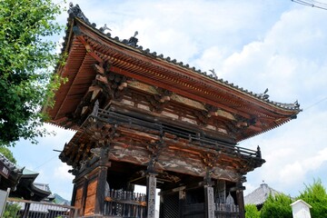 Fototapeta premium 酒見寺 楼門