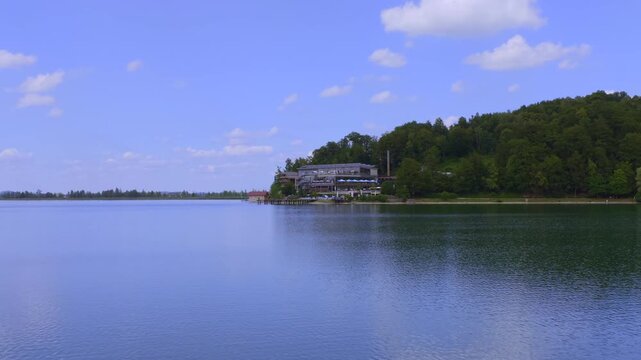 Kristaltherme, trimini, am Kochelsee, Alpenvorland, Blaues Land, Kochel am See, Oberbayern, Bayern, Deutschland