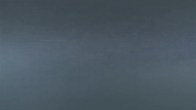 Single Brilliant Meteor Streaking Across Screen with Luminous Tail, Transparent Background, 1080p Full HD Motion Graphic