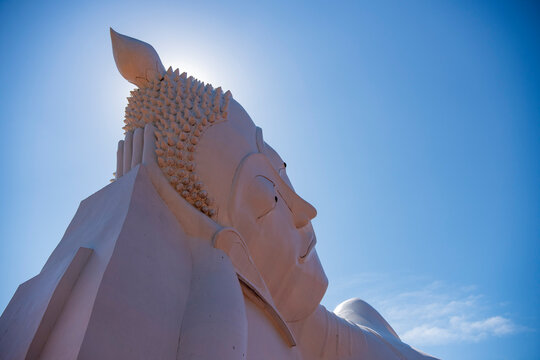 THAILAND AYUTTHAYA WAT SATUE PHUTTHA SAYART