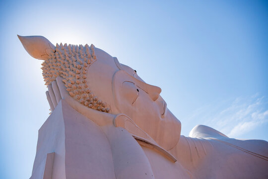 THAILAND AYUTTHAYA WAT SATUE PHUTTHA SAYART