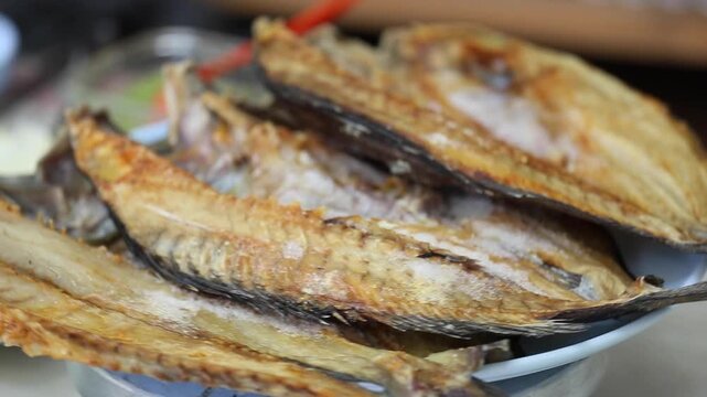 Korea dried rockfish soup stew seafood side dish table cuisine gastronomy k food basic banchan 한식 말린우럭 건어 우럭간국 간국 생선 우럭 물고기 해물탕 한식반찬 한식기본반찬 한식밥상 미식 요리