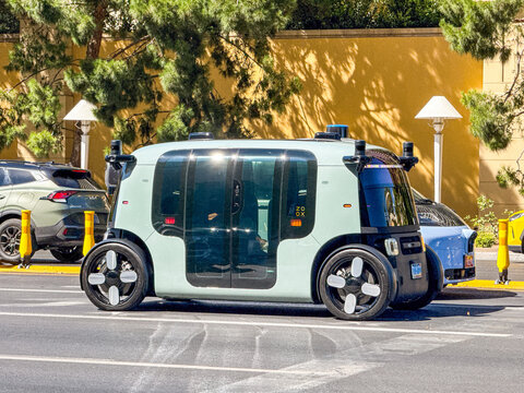 Las Vegas, Nevada, USA - 25 June 2026: Autonomous robotaxi vehicle developed and operated by Amazon subsidiary company Zoox, drivng on Las Vegas Boulevard