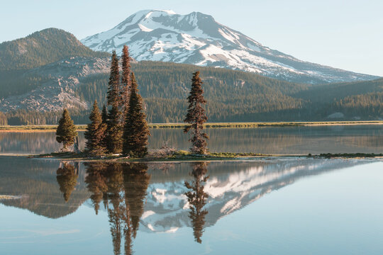 Lake in Oregon