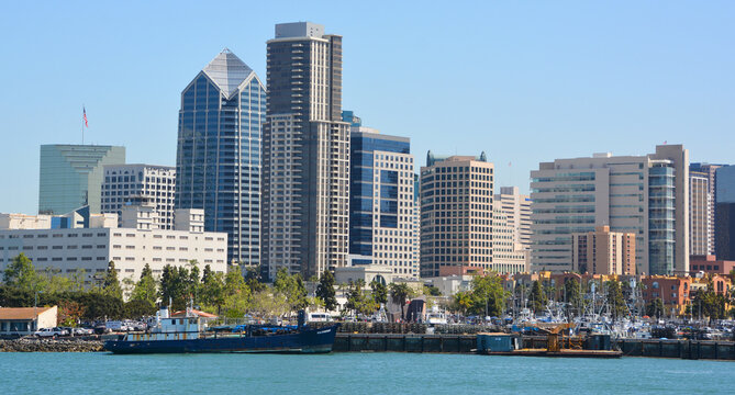 SAN DIEGO CALIFORNIA UNITED STATES OF AMERICA: Buildings Downtown San Diego the eighth largest city in the United States, downtown San Diego serves as the cultural, financial center and c