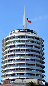 LOS ANGELES CA United Sstates of America: Capitol Records Tower in LA. Capitol Records is a major US based record label, formerly located in LA. Its former headquarters is a major landmark in LA. 