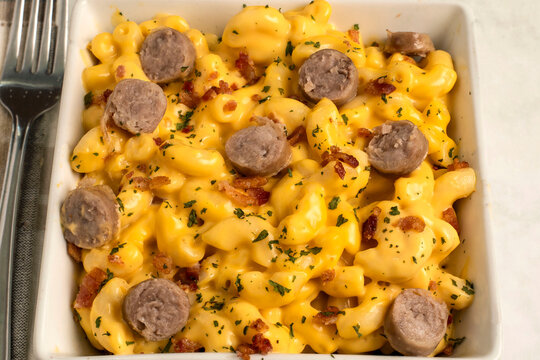 mac and cheese  top with sausages