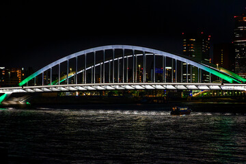 夜の築地大橋 © S造園