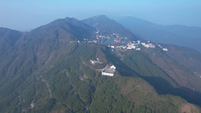 4K Aerial Drone Footage of Cloud Lake, Jiugong Mountain 4A Scenic Area, Xianning, Hubei