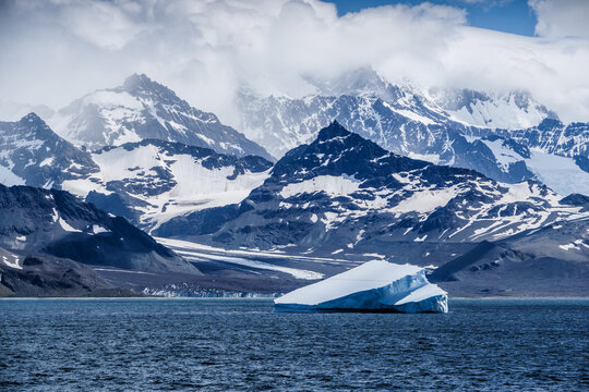 Sub-Antarctica, Antarctica, Georgia Islands, snow-capped mountains, icebergs, ocean, and natural scenery