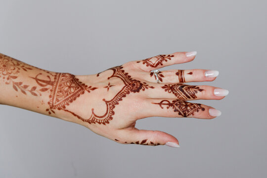 decorazione marocchine delle mani ,tatuaggi
