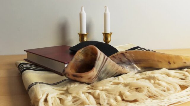 Rosh hashanah holiday symbols of judaism