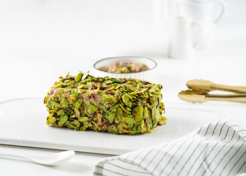 Turkish sesame halwa with pistachio