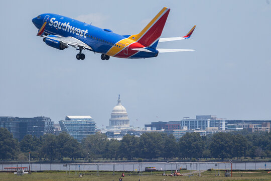 22nd of June 2025,Southwest Airlines Boeing 737 flying over skyline with US Capitol visible during daytime. Washington DC. g. s