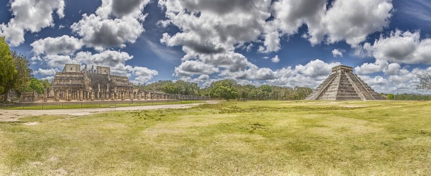 Temple of Warriors and El Castillo Panorama