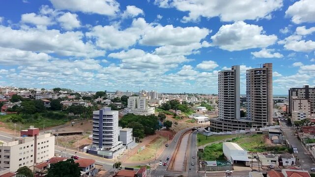 Imagens A&eacute;reas de Drone da Avenida F&aacute;tima Porto, Patos de Minas, Brasil