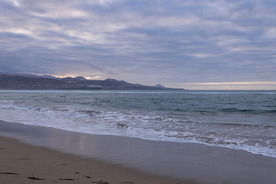 Cloudy evening at Playa de Las Canteras, Gran Canaria, Canary Islands, Spain