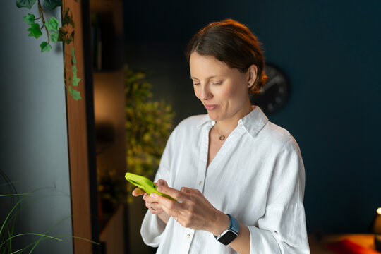 Checking a Smartphone